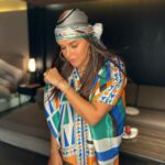 Neha Dhupia Instagram – Scarf-face … 🧣😍
•
•
•
•
Muah @diva_rose21 @karanrai001 @kiran_chhetri92 
Styled by @ayeshakhanna20 
In @rajdeep.ranawat.official 
@minerali_store