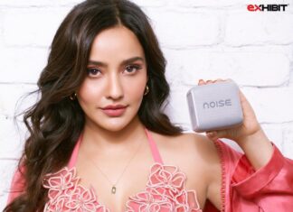 Neha Sharma Instagram - Sugar and spice and all things nice… @aishasharma25 💚👯‍♀️💖 #sharmasisters Editor-in-chief: Ramesh Somani (@ramesh_somani) Featured Gadget : Noise (@go_noise) Shot by: Avinash Gowarikar (@avigowariker ) In house Stylist: Simran Kabra (@simran_kabra) Assisted by: Divijaa Shishupal (@divijaashishupal) Makeup by: Cassandra Kehren (@inherchair) Hair by: Arbaz Shaikh (@arbazshaikh6210 ) Artists’ PR Agency: Hype PR (@hypenq_pr) On Neha Co-ord set: Since 1988 (@since1988.in) Bralette: Nirmooha (@nirmohafashionhouse ) On Aisha Co-ord set: Since 1988 (@since1988.in) Bralette: Thoughts Into Things (@thoughtsintothingss) Chain: Viange Vintage (@viangevintage) Rings- Flower Child By Shaheen Abbas (flowerchildbyshaheenabbas)