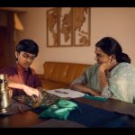 Parvathy Instagram - Kichan @vasudev_sajeesh 🌟 Puzhu streaming now on @sonylivindia