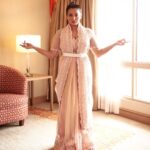 Parvathy Instagram – 🪷

@primevideoin #seewhereittakesyou for #Dootha

Stylist: @neeraja.kona Asst Stylist: @manogna_gollapudi 

Saree: @archanaraolabel 

Glam: @eshwarlog Hair: @deepalid10 

Photography: @kadamajay