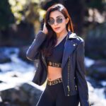 Parvatii Nair Instagram - You wanted more photos in this look so here they are !! 😎😁🤗 @mickey__creations Kashmir, the Paradise on Earth
