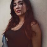 Parvatii Nair Instagram – A mess . 

@the.portrait.culture