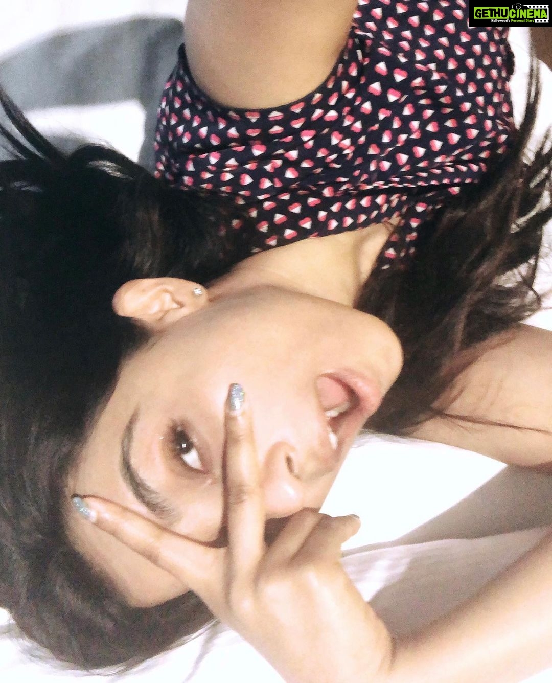 Parvatii Nair Instagram - Some really random selfies 🤪