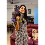 Pavithra Lakshmi Instagram - Tired of traditional cleaning methods? Did u know that bad Bacteria keeps building on your cleaning towels even after washing! Do you want your house to be just clean or squeaky clean? I'd prefer the latter That's why I use @dyson_india 's Dyson v11 vaccum ❤️ @dyson_india #DysonDustChallenge#DysonIndia#DysonHome#collaboration