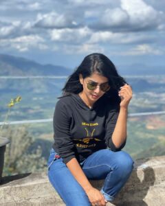 Pavithra Lakshmi Instagram - என் கண்களுக்குள் விழுந்ததால் கவிதை என்று ஆனாய்🧚🏻‍♀️