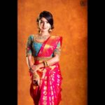 Pavithra Lakshmi Instagram – ❤️
Makeover @profile_makeover
Saree @akshaya_meenakshi_kanchipuram
Blouse @saranyavijay_couture
Photography @dilipanphotography
@nivabridalgallery