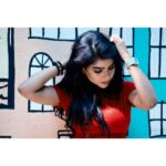 Pavithra Lakshmi Instagram - Yeah I'm messed up! But trust me I can make it up too, all by myself ❤️ #sandaali Location courtesy #fromageegmore Photography @k.n.akbar Mua @makeupbywanshazia and the watch courtesy too😁 #sandaali #comingsoon