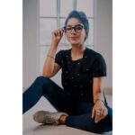 Pavithra Lakshmi Instagram - Kannadikaari 🤓