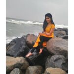 Pavithra Lakshmi Instagram - Take me and never return #beachvibe