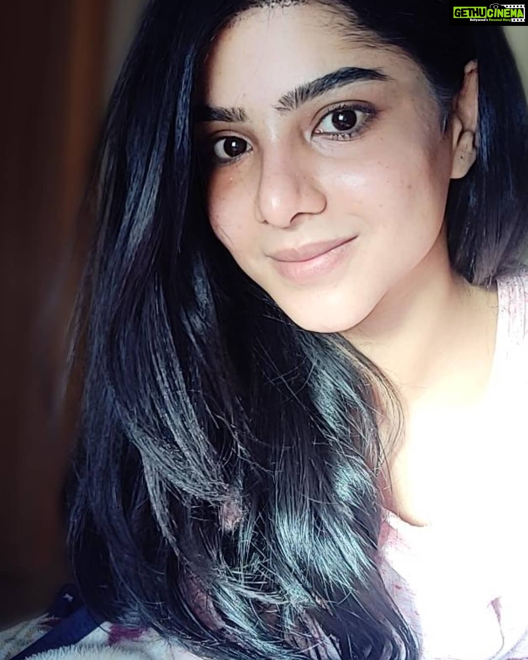 Pavithra Lakshmi Instagram - You don't need any reason to smile❤️ Smile and you are lit #nomakeup #nofilter