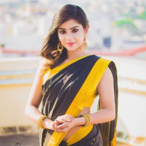Pavithra Lakshmi Instagram - Be that woman of class ❤❤❤ Picture courtesy my very very own @shuttersparkstudios @kavin10081982 @adaiks_guts #pavithralakshmi #pavithra #popzy #actor #model #mallu #actress #poser #southindian #dowatyoulove #lovewatyoudo #blahblahblah