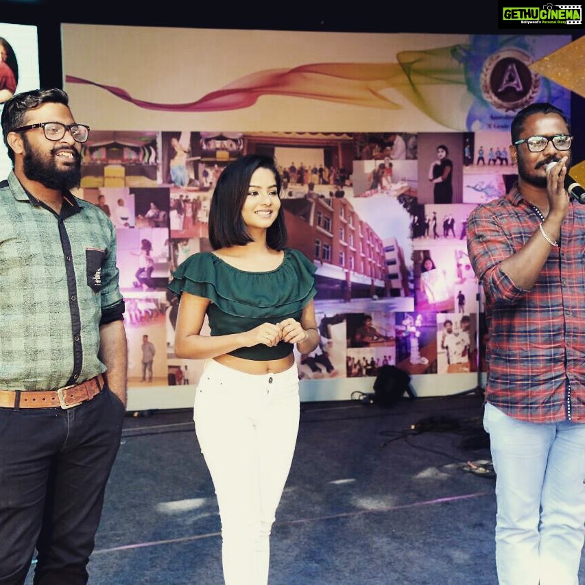 Pavithra Lakshmi Instagram - #judgingscenes #patriciancollegeofeducation #rampwalk