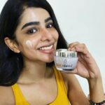 Pavithra Lakshmi Instagram - Hey guys, here to give you all an update on the Olay Vitamin C Super Collection 🙌🏻 The entire range penetrates 10 layers deep into the skin, 2x faster. This has helped me reduce dark spots, pigmentation & blemishes and has also given a radiant glow from within ✨ You can easily get your hands on it from the Nykaa Summer Super Saver Days at 50% off. Use code: SUPER50 #Ad #SkinSoDeepInLove #OlaySuperSerums #OlayVitaminCSerum #OlayVitaminCMoisturiser #NykaaSummerSuperSaverDays #LoveItStockIt @olayindia @mynykaa