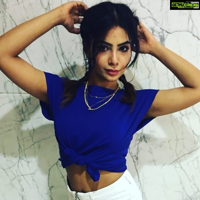 Pavithra Lakshmi Instagram - Clothes are all the same. The right styling is what makes the difference! Yu just have to fit in to it to look perfect! Perks of having the best stylist and designer as bae❤ my doll @shimona_stalin should i even thank you for this??? @shimona_stalinnn Thanks for the media coverage @thatcryptoguy Thanks for that amazin event @manojchoudhary_h #pavithralakshmi #actor #actress #model #brandambassador #realmixchennai #rangdeholi #funfilledday #stylingbymybae #ohbaby