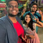 Pavithra Lakshmi Instagram - Some really good memories during the shoot of #NaaiSekar from signing up for this project till now, this project is and was all about fun and laughter Thanks to everyone who made it possible @agsentertainment @agscinemas @archanakalpathi @aishwaryakalpathi @venkat.manickam @kishorerajkumar @theofficialzaiyan @actorsathish @rampandian.n