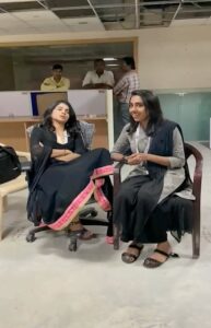Pavithra Lakshmi Instagram - Oru thoongra kuzhanthaiya prank pandrathila enna oru aanandham Namma @actorsathish sir ku!! @sivakarthikeyan sorry sir #naaisekar #naaisekarcomingsoon @agsentertainment @agscinemas @archanakalpathi @kishorerajkumar @theofficialzaiyan @aishwaryakalpathi