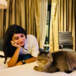 Pavithra Lakshmi Instagram - Is it just me or do u all get hyper too when u see animals? Say hi to Leo! P.c: @actorrizubhai_official anna!