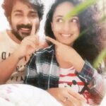 Pearle Maaney Instagram - Who is Who ? 🤪🤓 this is what we do when we r not sleepy.. 3am at night😃 srinish_aravind .. you are the best thing that happened to me 😘❤️ I obviously hated the last question 😠 #couplesOnly