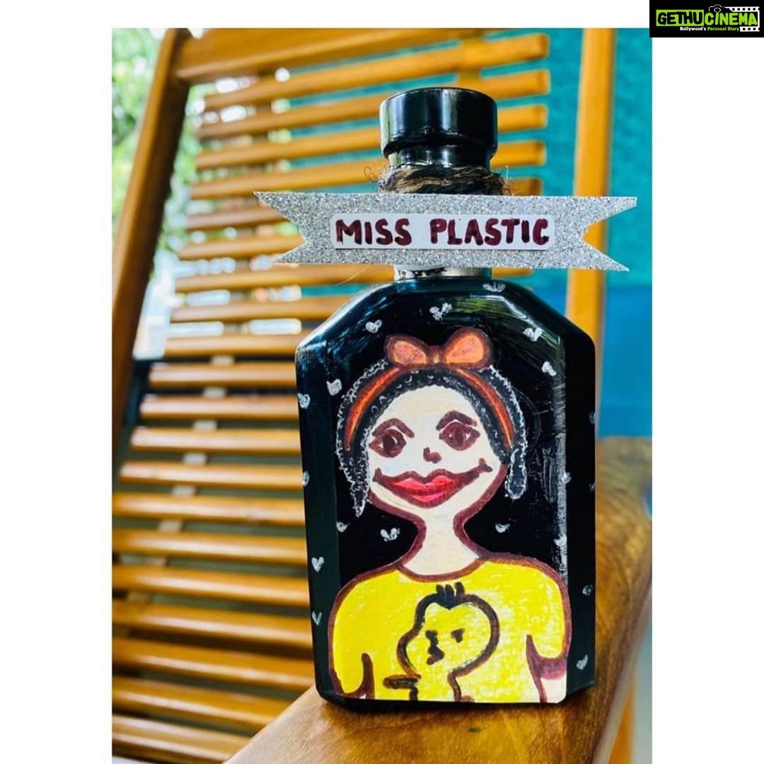 Pearle Maaney Instagram - Miss.Plastic is feeling Humbled ❤️ Saw many drawings... sharing some... which is your favourite? Comment the number below 🤗 I Love them All. 💥 Pic 1 : @madhumelethil Pic 2 : @akhil.kp.90 Pic 3: @zenora__art Pic 4 : @gal.erie_d_art Pic 5 : @_felicia_arts Pic 6 : @ansiyaachu Pic 7 : @jas_h0bby_hub Pic 8 : @shalin_sebz94 Pic 9 : @artlicious.__ Pic 10 : @haritha__ravi