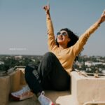Pearle Maaney Instagram - I’m at the Top of the World!!!! 😜 You don’t need a reason to be happy... just lift your hands up and say “yey” !!! Type “Yey” if you said yey!(make sure you lift your hands like I’ve done in this pic 😋) . . @jiksonphotography