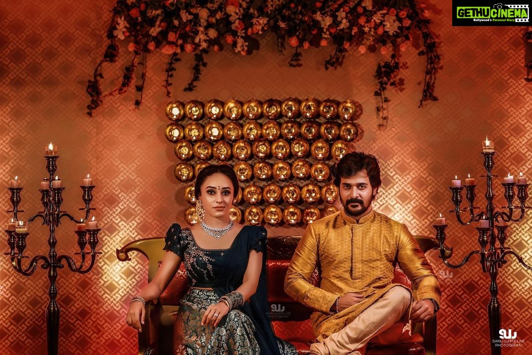 Pearle Maaney Instagram - We both are completely different from each other... like two entirely different books... and that’s what attracted me the most! I wanted to know more about him and when I did... I knew we both would be perfect to explore this beautiful thing called “life” together. It’s true that opposites attract. 😛 when he is calm... I’m hyper... when he is hyper... I’m still hyper 😋 ... when he is patient... well he is always patient... when he is cute... well he is always cute... when he is ... you know what! I love everything little thing about him.. even the noise he makes when he is eating his favourite Biriyani 😀I love him the way he is... actually I was wondering which pic to post 🧐then I chose this click! I’m posting this pic coz after 2000 years people might say... once there lived a King and Queen... 🤴 👸 named @srinish_aravind and Churulamma 🤪I mean! Look at this pic! It’s Epic! Celebrating this day and some how today me and Srini met each other after our long busy schedules... thanks to the universe 🌌 for conspiring 😉(we met after 14 days of work)... he had an unexpected early pack up and so did I !! He landed early Morning and woke me up with a kiss... 😘the best gift a wife could ask for. 🥰 . . . . thank you all for the lovely wishes especially our cutest and most loving Army Groups... you all make us feel so special. Our big family . ❤️ . . . . . Click @sainu_whiteline