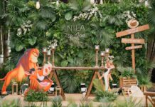 Pearle Maaney Instagram - ‘Nila Turns One’ One of the Most Beautiful Days of our life. Our little Angel is growing and we had to call the whole Jungle to celebrate with us 😋 @nila.pearlish ❤️ . Decor @dreams_floristsanddecorators Clicks @magicmotionmedia Cake @whisk_n_frost Location @tajmalabarcochin MUA @makeupandhairbysagallya