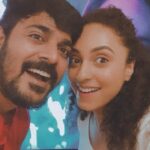Pearle Maaney Instagram - Christmas Vibes 🥰 @srinish_aravind