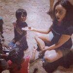 Pearle Maaney Instagram - Kids are Angels 👼 reminding us that life is actually Supposed to be Lived happily 🌸 nurture the kid within you... stay happy ❤️ . . Thank u @ambysinghdabi for capturing this moment 🥰 Juhu Beach, Mumbai