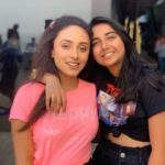 Pearle Maaney Instagram - @mostlysane ❤️🌼 . . Thank you @ainvayi_amish for this wonderful click! 🥰 Mumbai, Maharashtra