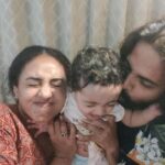 Pearle Maaney Instagram - Nila Turns One today ! We just couldn’t stop kissing and hugging her. 😂 She is our Brightest ray of Love and she is our Greatest Teacher. Mamma and Dada Loves You Nila ❤️ . She Also sends lots of love to All of you… her big Family 🥰