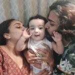 Pearle Maaney Instagram - Nila Turns One today ! We just couldn’t stop kissing and hugging her. 😂 She is our Brightest ray of Love and she is our Greatest Teacher. Mamma and Dada Loves You Nila ❤️ . She Also sends lots of love to All of you… her big Family 🥰