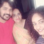 Pearle Maaney Instagram - Guess who is in between us! 😋 Gave Amma a small make over and I think she looks super gorgeous. 😘😘 @srinish_aravind #motherdaughterbondingtime
