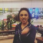 Pearle Maaney Instagram - Made a wish when we were at Singapore airport...well I forgot to make a wish... 🙄 I wish... I wish... I wish 👻✈️ #sleepless @srinish_aravind 📸