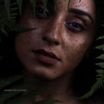 Pearle Maaney Instagram - She merged with the leaves, letting it define her soul. . . The “Beautiful Freckles” series (Because every human is beautiful...and every skin is wonderful) . . Click @jiksonphotography Make up @pearlemaany In Association with @thestudioloc . . #freckles #frecklesmakeup #conceptshoot #trending #picoftheday