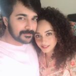 Pearle Maaney Instagram – 🦋🌸🦋
@srinish_aravind
#gratitude .
.
Wearing @shemyofficial