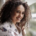 Pearle Maaney Instagram - Things happen in life...Easily Effortlessly Magically in Divine Order... when you Believe 🌸🦋 . . Talk to yourself beautiful things. 🧿