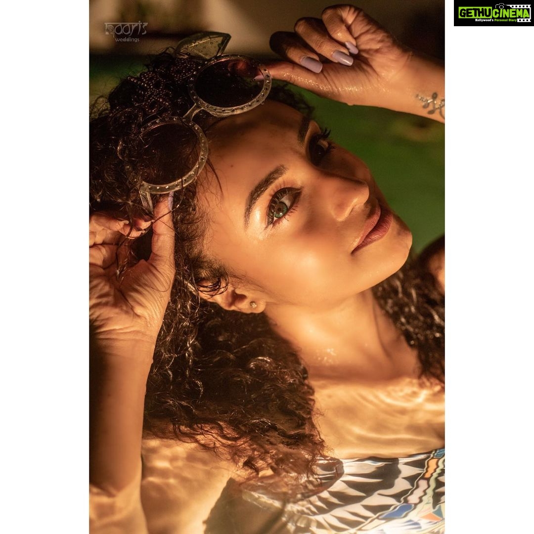 Pearle Maaney Instagram - Stay Happy Stay Blessed. Be ready to receive what you have given out to the world. ❤️🌸🥰 Peace Love and Music to All 🧿 . . . @naarisweddings photography #bridalshower