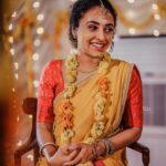 Pearle Maaney Instagram – Moments like these… heart is full of Love and Happiness ❤️
.
.
.
.
#pearlishwedding #homefunction #madhuramveppu