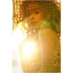 Pearle Maaney Instagram - Let the SUN Inside you... shine through you.... ☀️ 😊 . . PC: @richard_antony_