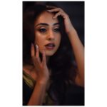 Pearle Maaney Instagram - 🍀 . . Plz tag stylist/MUAH: @ratikhavenugopal @brideupin sari: @flauntbyratikha cam: matt_atelier