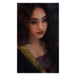 Pearle Maaney Instagram - The life that you are living... you are creating it with your beautiful thoughts.... ❤️ . . stylist/MUAH:@ratikhavenugopal @brideupin sari: @flauntbyratikha cam: matt_atelier