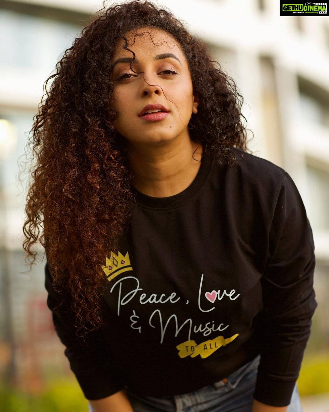 Pearle Maaney Instagram - Peace Love and Music to All…. Now Available For All ! Wear It My Way 🥰 . ‘Pearle Maaney Official Merchandise’ . Shop the merch by clicking the link in my Bio or visit: pearlemaaney.themerchbay.com . Don't forget to tag when you wear this super cool merch! #pearlemaaneymerch . Clicks by @sanu_mohammed