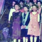 Pearle Maaney Instagram – My first Ever stage Experience! 
I was singing the welcome song along with a bunch of talented classmates during Parents day. 😎
“We welcome you 
We welcome you 
A hearty welcome dear Parents,
Daddy we welcome you 
Mummy we welcome You
We welcome you. “ 
I still remember those Tough lyrics 😎
PS : our make up artist had only a few items. Cuticura powder for the whole face , a black 🖊 pencil to do the eyebrows and a red Pottu!🤓🤩