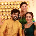 Pearle Maaney Instagram – Family getting bigger 😍 more love … More happiness ❤️ feeling blessed 😊
.
. 
Click by @sainu_whiteline 
Stage decor @sugarplumclt 
Costume @labelmdesigners