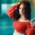 Pearle Maaney Instagram – “Be kind… be forgiving…
Because it takes more strength to be both..
And Yes… You are Strong 😊”
-Pearle. 
Stylist/ makeup/hair: @ratikhavenugopal 
Garment: @flauntbyratikha 
Cam: @ivigneshrajendran Novotel Chennai Chamiers Road
