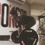 Pearle Maaney Instagram - #FitnessChallenge Accepted from @samyuktahornad 😀✌️ because #humfittohindiafit Sharing my Favourite work out routines and my Most Favourite one is the Last One in this Video 😂 I now Challenge @shaunromy ..... @deeptisati ... @par_vathy ... @tovinothomas and @iamunnimukundan @allusirish @hardikpandya93 😎👍 I also want to challenge my Personal Trainer : @santhoshft ( aashaane!) Stark Fitness