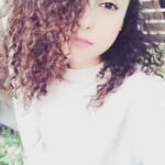 Pearle Maaney Instagram - When you curls take over 🤫☝️ Dubai, United Arab Emirates