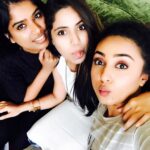 Pearle Maaney Instagram - My dubai Gang! 😘 @bian_berry @dipzsb Dubai, United Arab Emirates