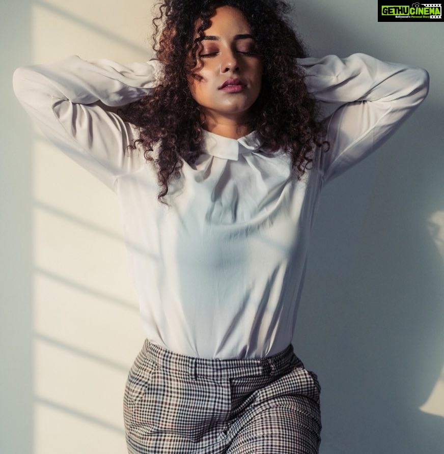 Pearle Maaney Instagram - Don’t Listen to Negativity..... 🤞 Talk to yourself beautiful things... even during ur toughest challenges or exams. Life will test you.. beat you down but you must get up... and keep moving forward. Shut Your ears when they say you can’t... don’t let them tell you who you are... Show them what you are... be the best version of Yourself. The most successful people in the world are the ones who have failed the most... taken the most amount of risks and also the ones who have always kept moving forward.. so every time you are in doubt.. just pause for a second. Take a deep breath and tell yourself “ I’ve got this” ... 😊 Peace Love n Music to all my darlings.. especially the little ones who are preparing for their exams...relax your mind before you enter the exam hall... and the answers will flow to you...wishing you all the best.. and Power to You! ❤️😘 @clintsoman click✅
