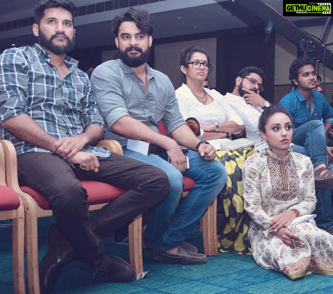 Pearle Maaney Instagram - @tovinothomas ! Cn u believe this is the only pic I have of u n me! 😂 🤪 Happy Birthday Man!!!